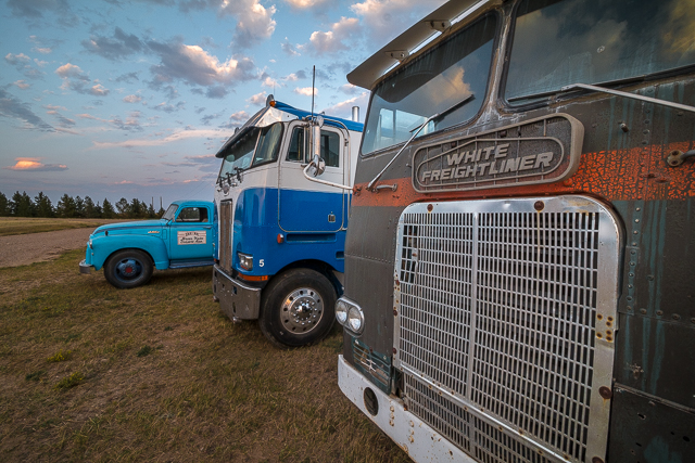 1980s Peterbilt Cabover