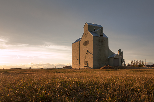 Grain Elevator Ft Macleod