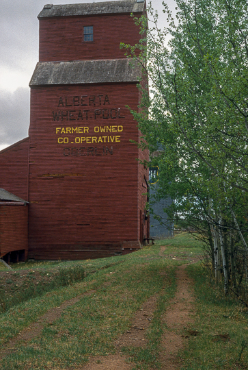 Oberlin AB Grain Elevators