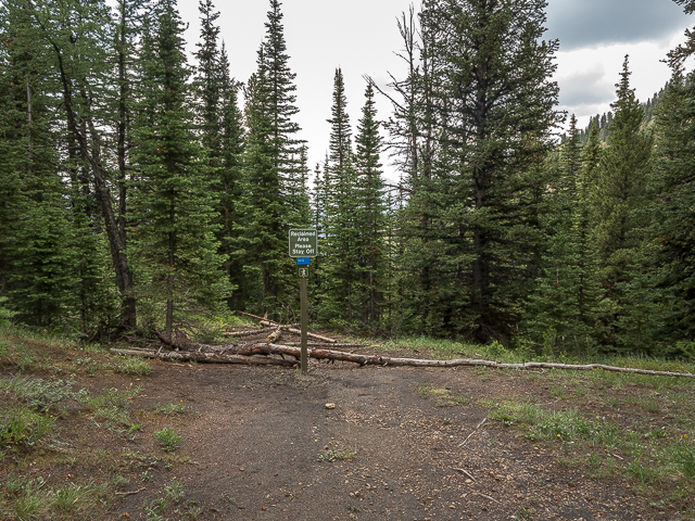 Picklejar Lakes Hiking Trail