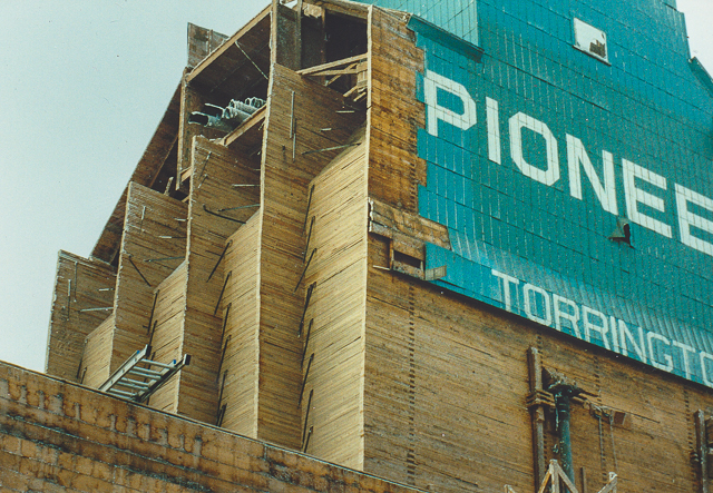 Torrington Alberta Grain Elevator